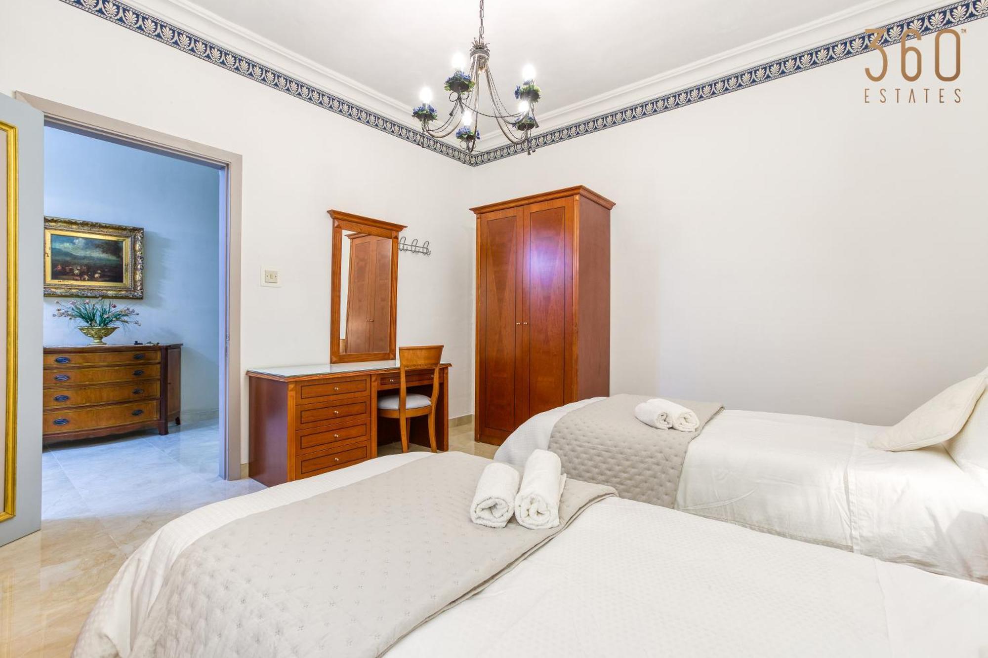 A Lovely 3Br Maisonette In Lovely Town Of Rabat By 360 Estates Esterno foto